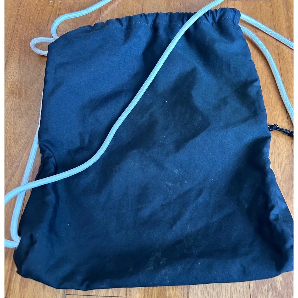 Nike Swoosh Logo Drawstring‎ Gym Sack Bag Black White Polyester